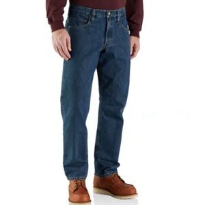 NEW CARHARTT RELAXED STRAIGHT fully 
LINED JEANS 34/32